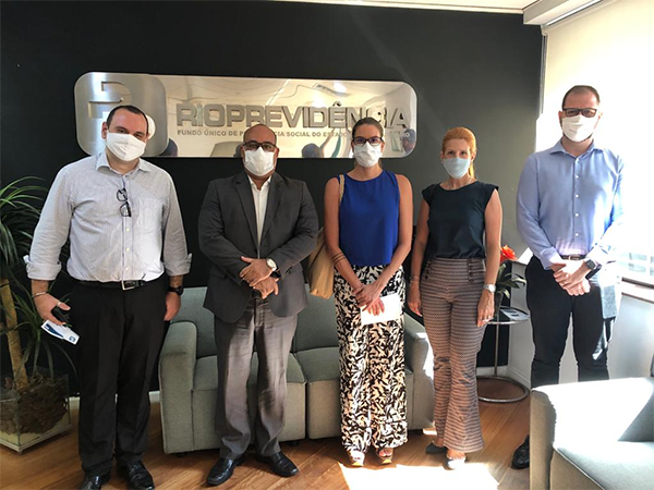 Rioprevidência recebe visita de comitiva da SETUR